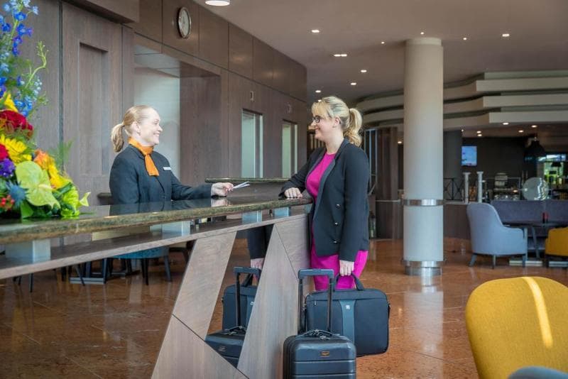 Maldron Hotel Belfast International Airport 3