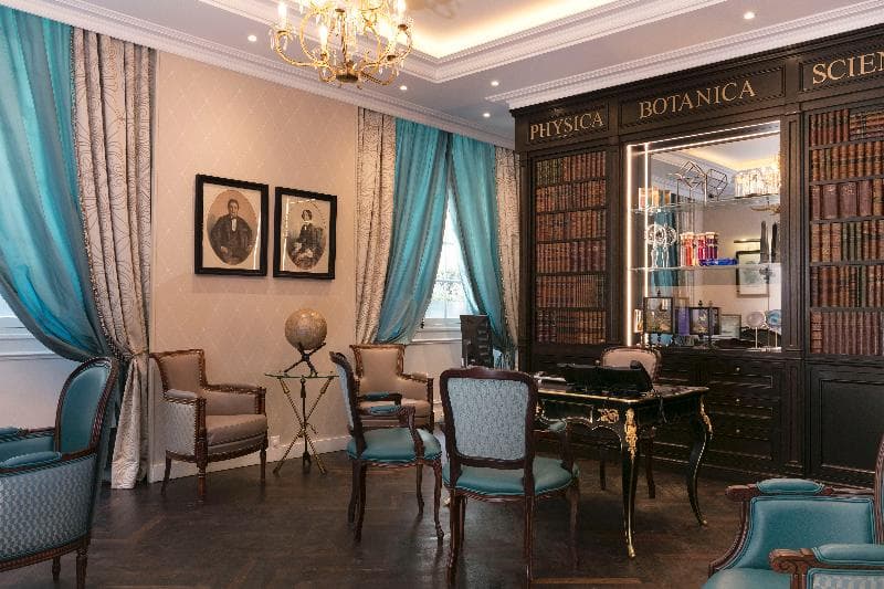 Hotel Serotel Lutece 4