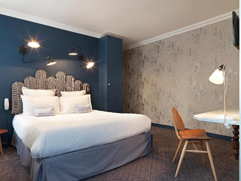 Hotel Paradis 2