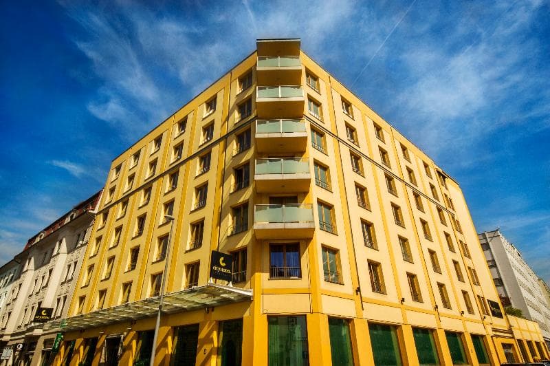 City Hotel Ljubljana 3