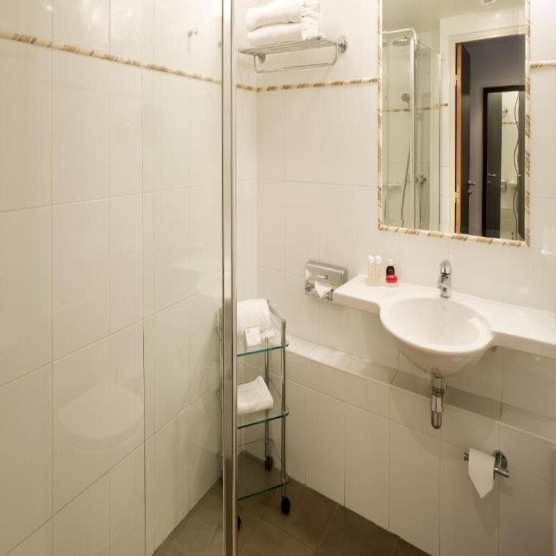 Hotel Le Mondial, BW Premier Collection 3