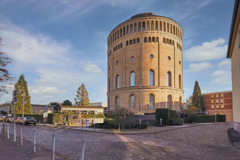 Wasserturm Hotel Cologne, Curio Collection by Hilton 4