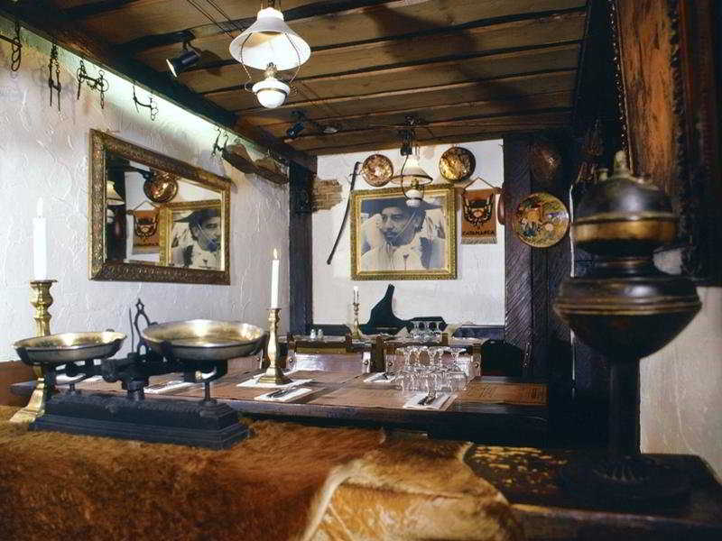 Nuno Hotel Köln City 5