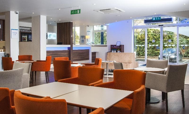 Holiday Inn Express London - Vauxhall Nine Elms photo 1