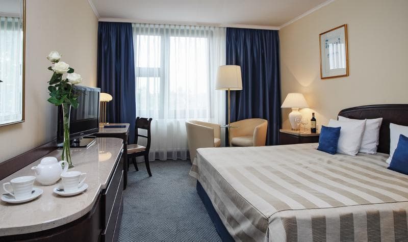 Crown Piast Hotel And Park 4