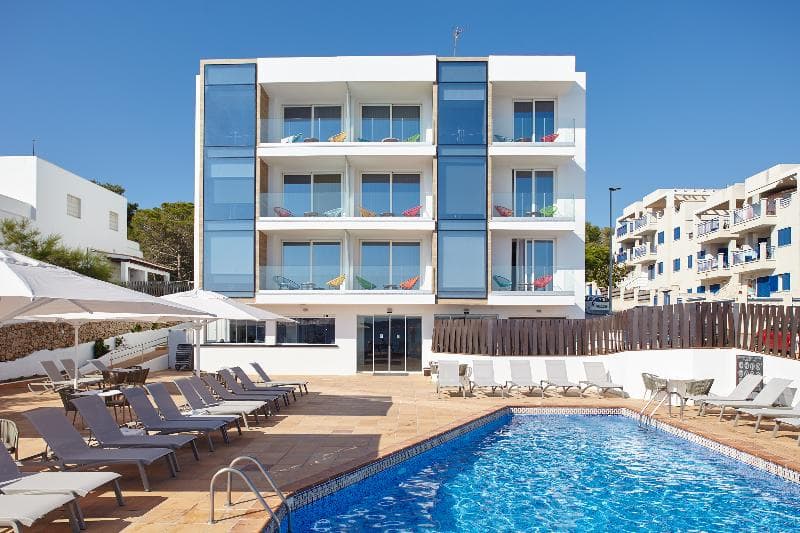 Sol Bahía Ibiza Suites 2