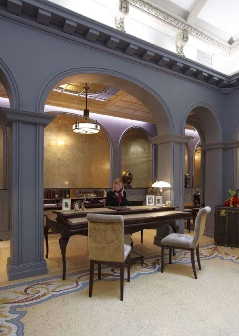 La Clef Louvre Paris by The Crest Collection (Ex-Ciatdines) 3