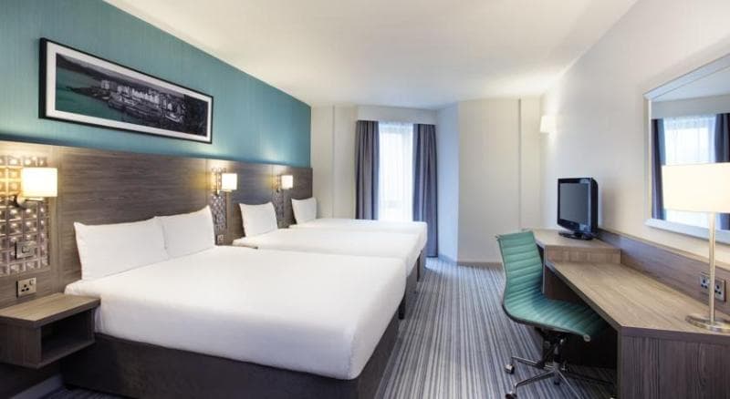 Leonardo Hotel East Midlands Airport 4