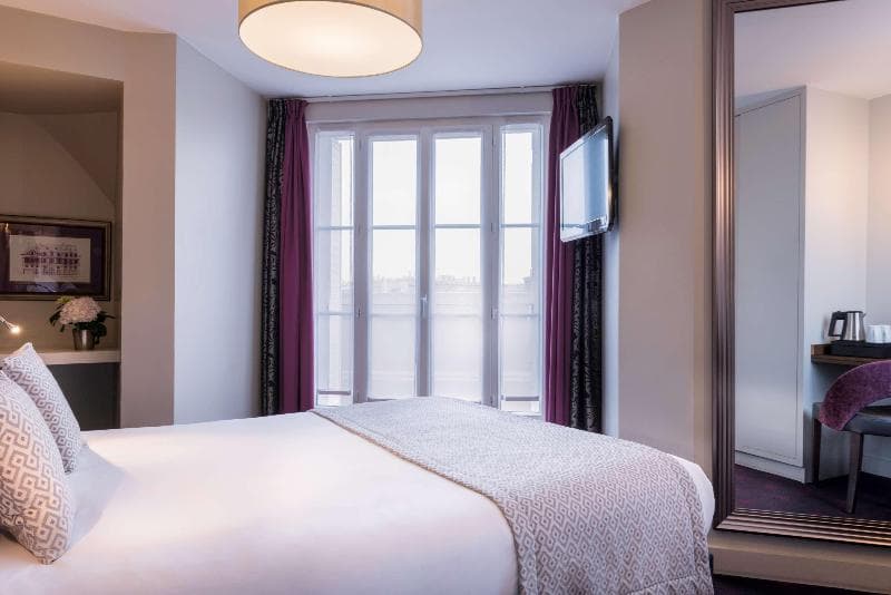 Hotel De Neuve by HappyCulture 2