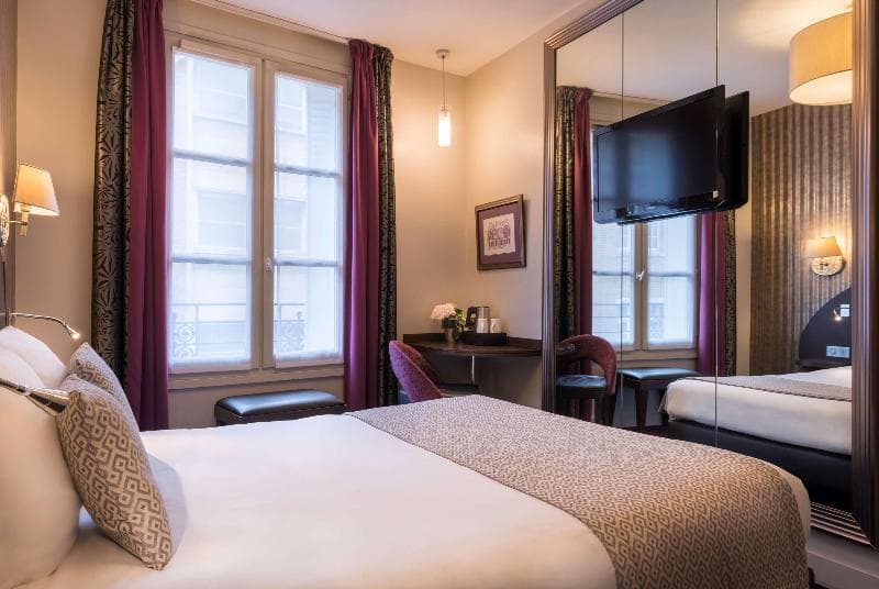 Hotel De Neuve by HappyCulture 4