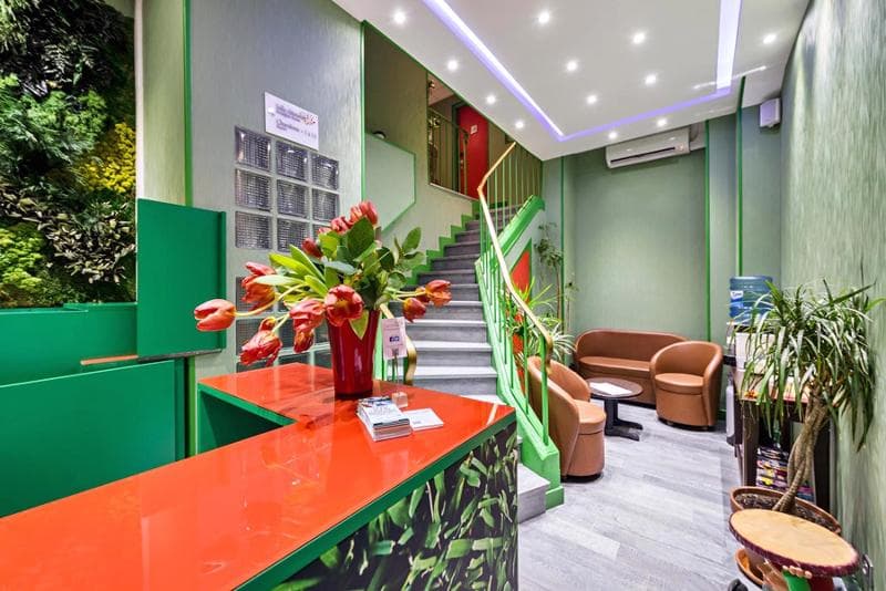 Hotel Les Jardins de Montmartre 5