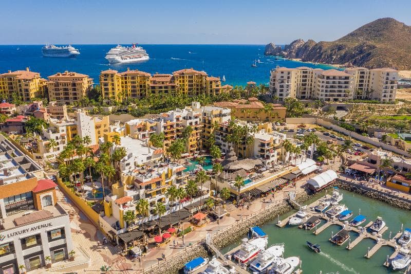 Marina Fiesta Resort & Spa 3