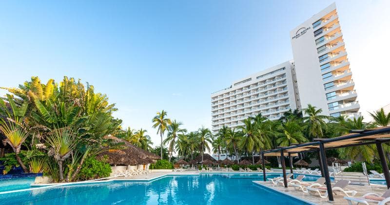Park Royal Beach Ixtapa photo 1