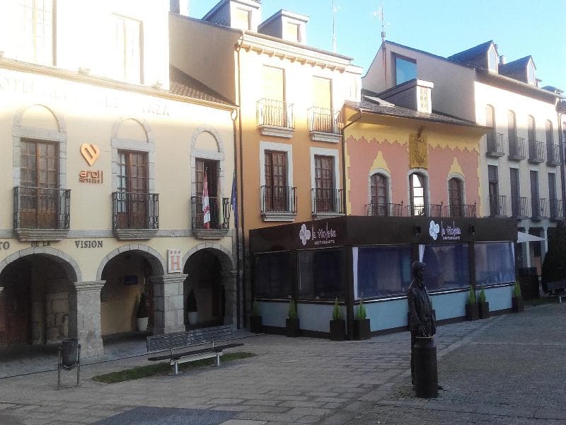 Bierzo Plaza main