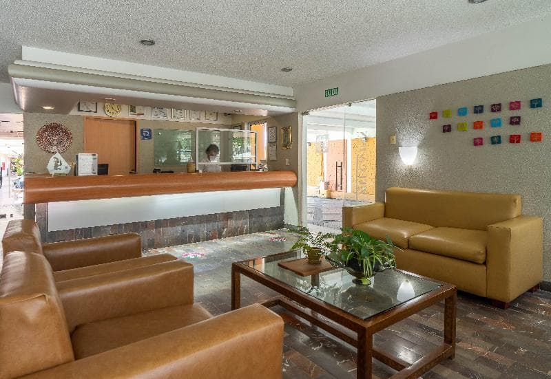 Azteca Inn 5