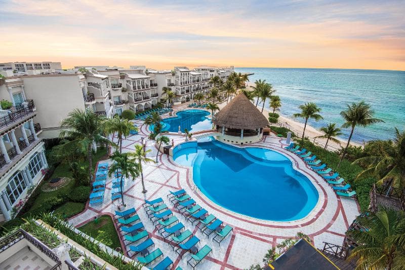 Wyndham Alltra Playa del Carmen Adults Only All Inclusive 2
