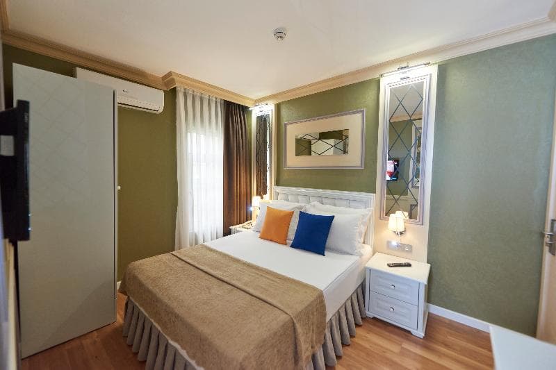 Sunlight Hotel 2