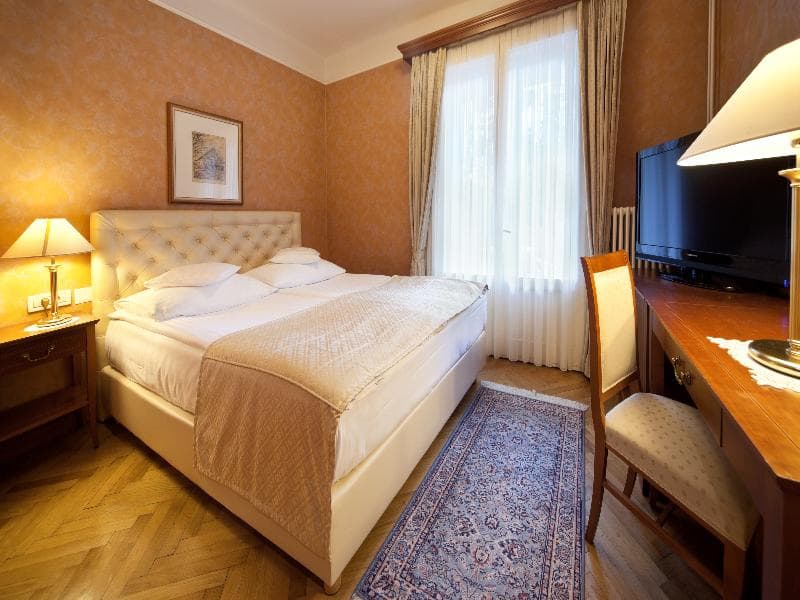Grand Hotel Toplice 5