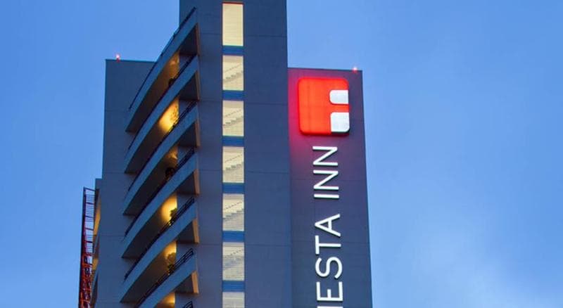 Fiesta Inn Puebla Las Ánimas 1