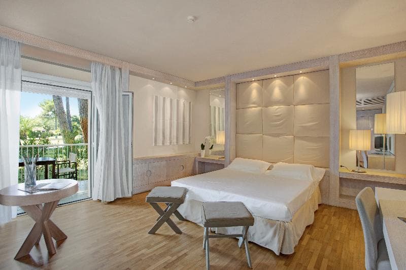 TH Tirrenia - Green Park Resort photo 1