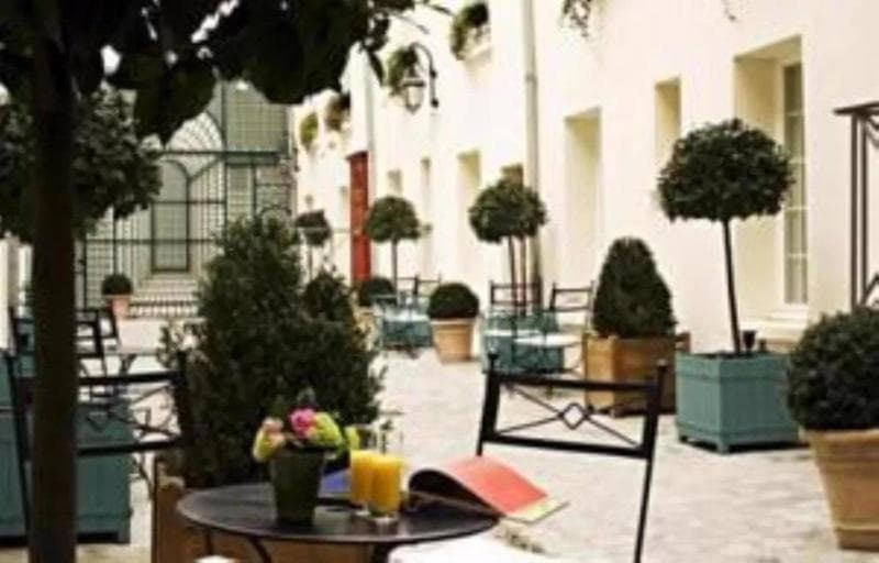 Hotel Suites Unic Renoir Saint-Germain 5