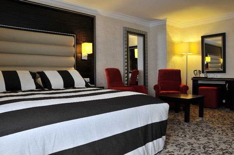 Turist Hotel 5