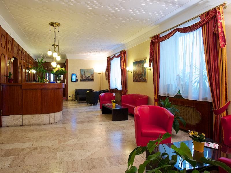 Hotel Carmen 5
