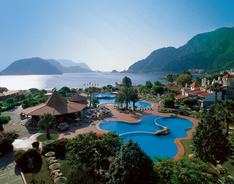 MARTI Resort main