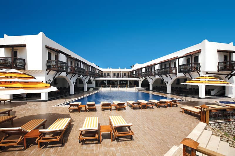 Costa Bitezhan Hotel photo 1