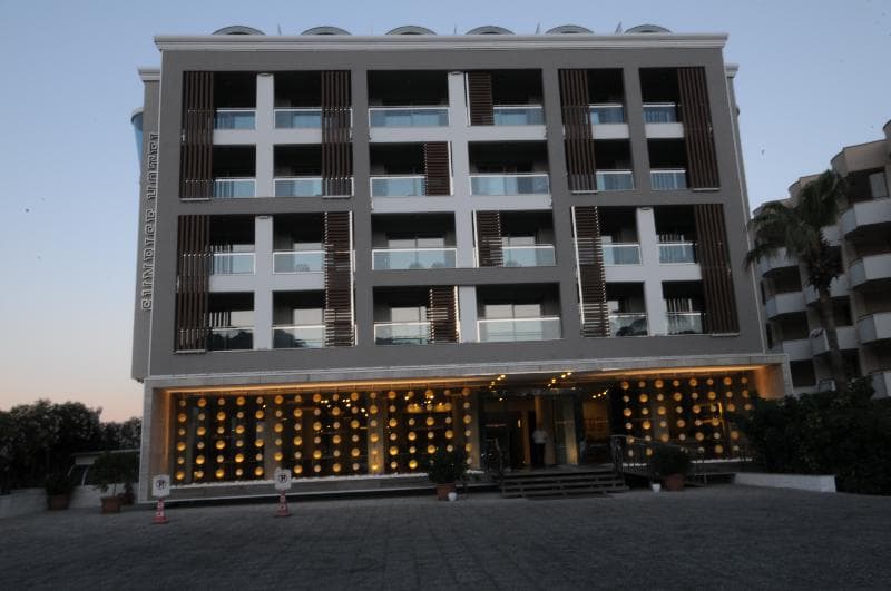 Sunrise Hotel 1
