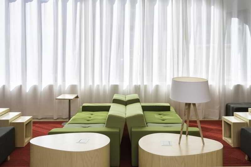 Fiesta Inn Monterrey Valle 5