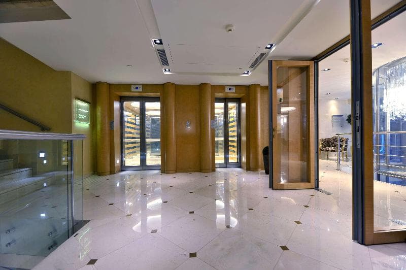 Melia Athens 4