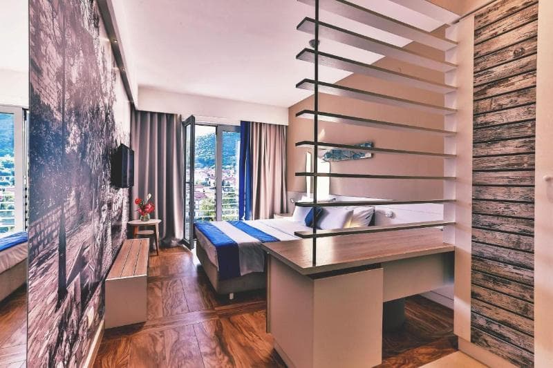 Carine Hotel Delfin 3