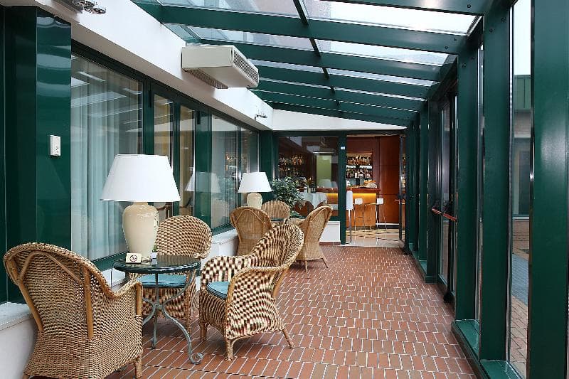 Phi Hotel Emilia 3
