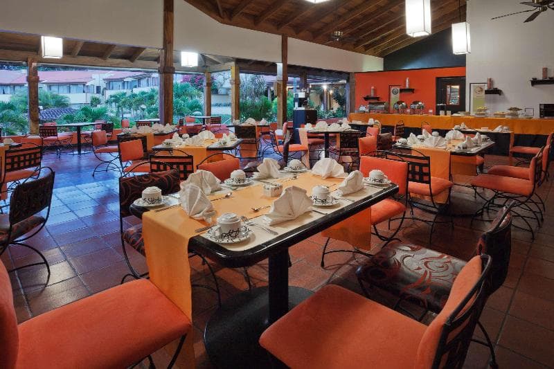 Country Inns & Suites By Carlson 4