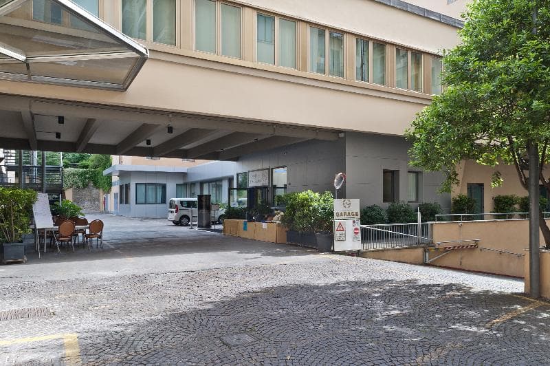 Grand Hotel Mediterraneo 2
