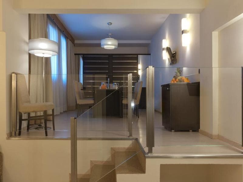 Grand Hotel Mediterraneo 5