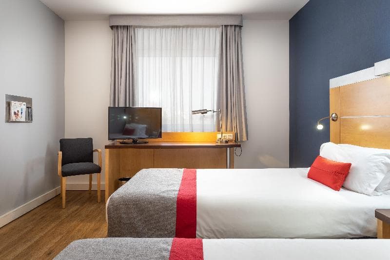 Holiday Inn Express Lisbon - Oeiras photo 1