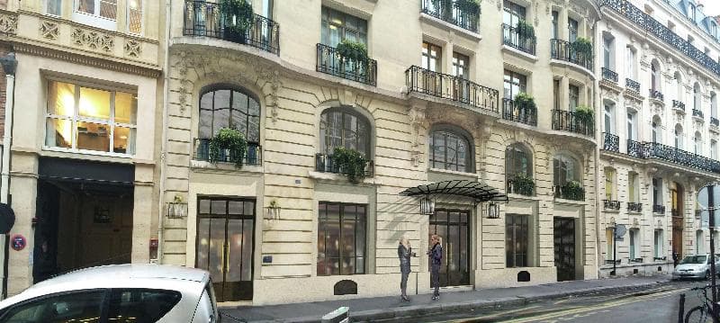 Maison Astor Paris, Curio Collection by Hilton 5
