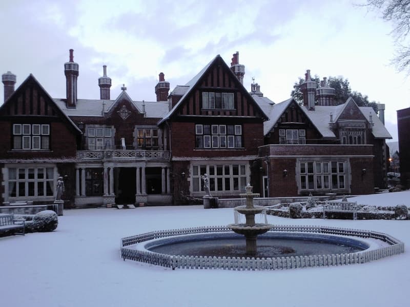 Macdonald Elmers Court Hotel & Resort 4