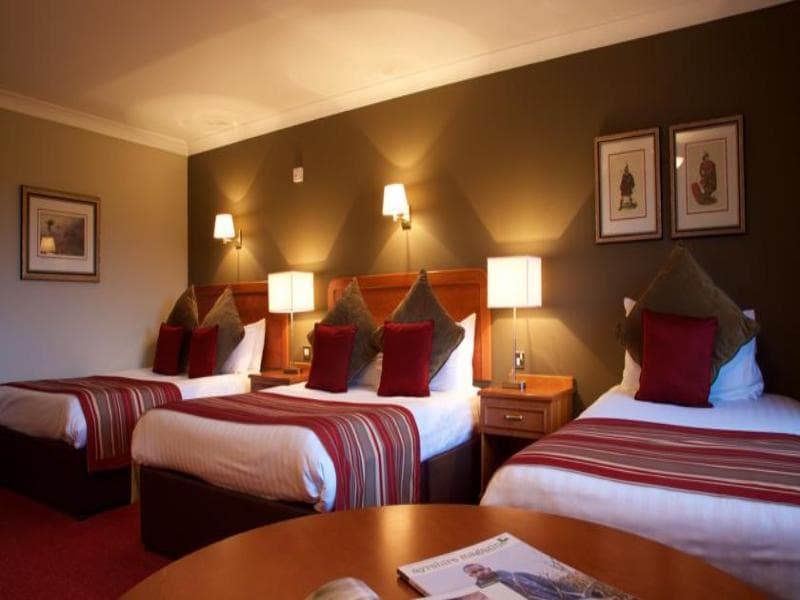 Riverside Lodge Hotel 5