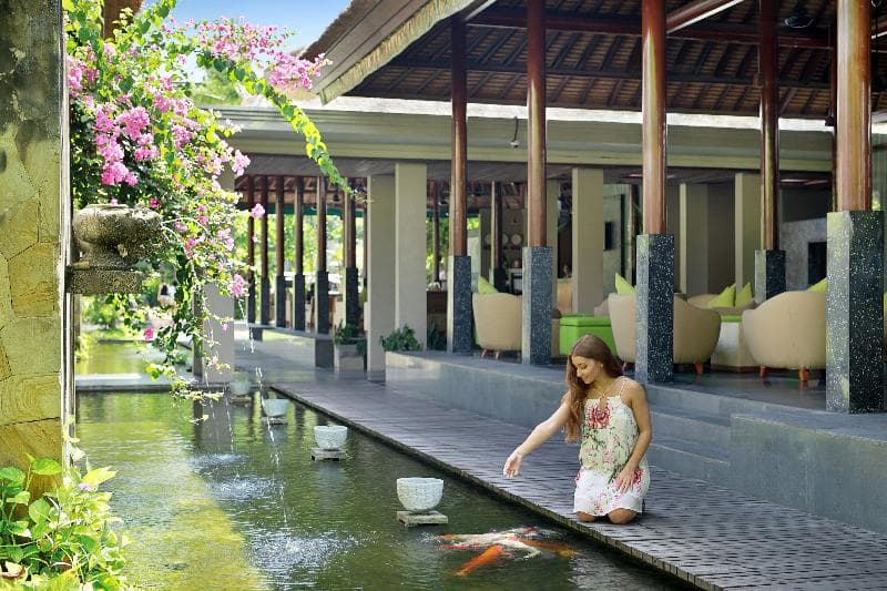 Legian Beach Hotel 4
