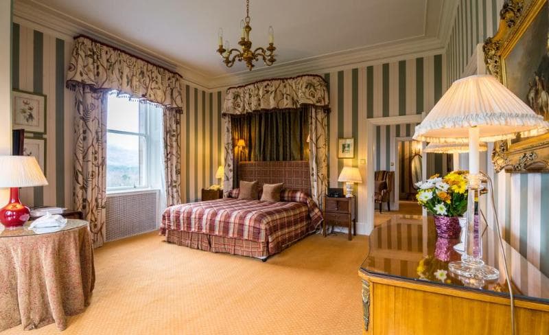 Inverlochy Castle 1