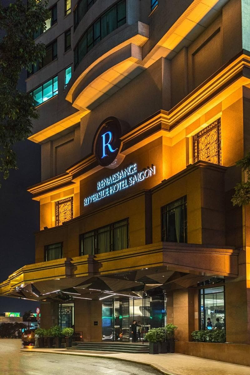 Renaissance Riverside Hotel Saigon 5