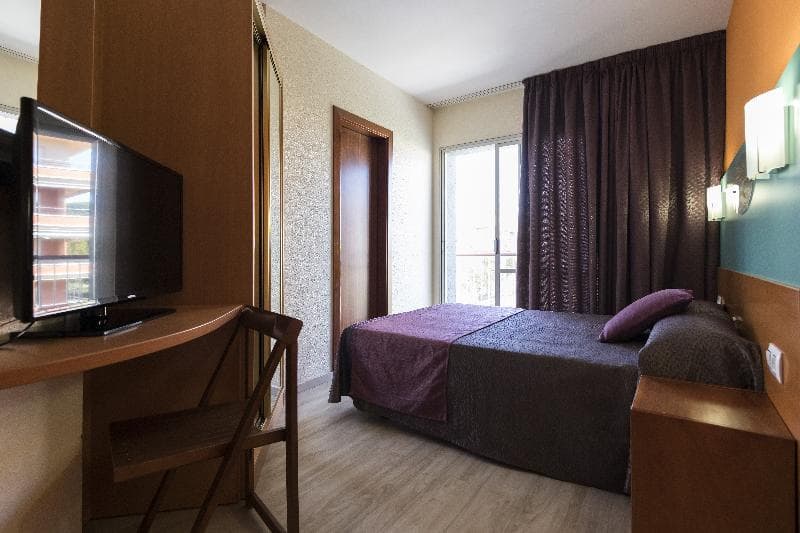 Hotel Papi Blau 2