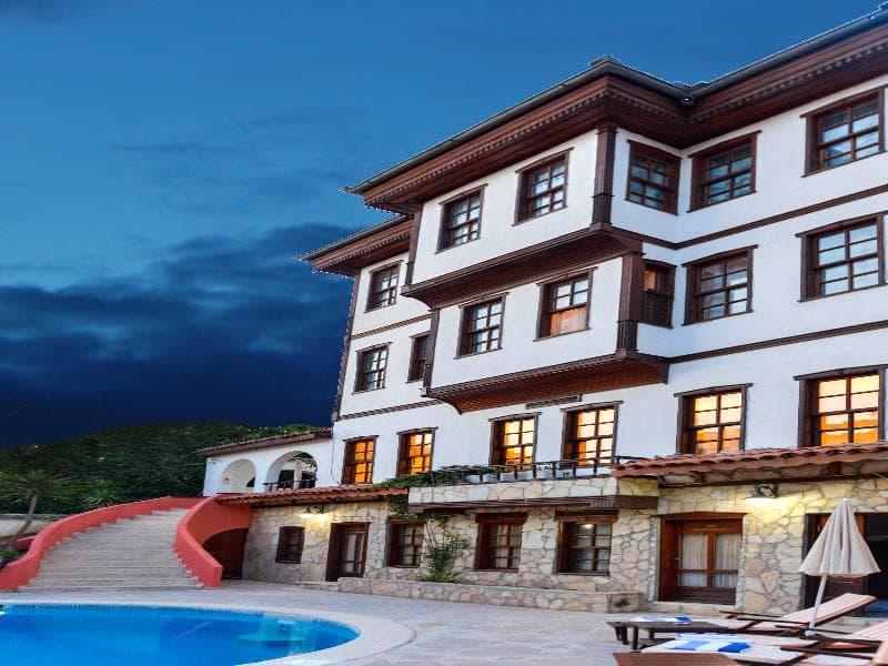Argos Hotel 2