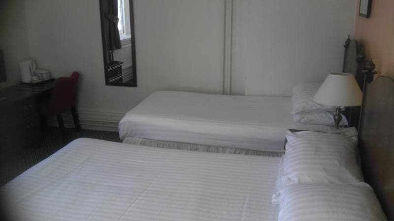 The Royal Kings Arms Hotel 3