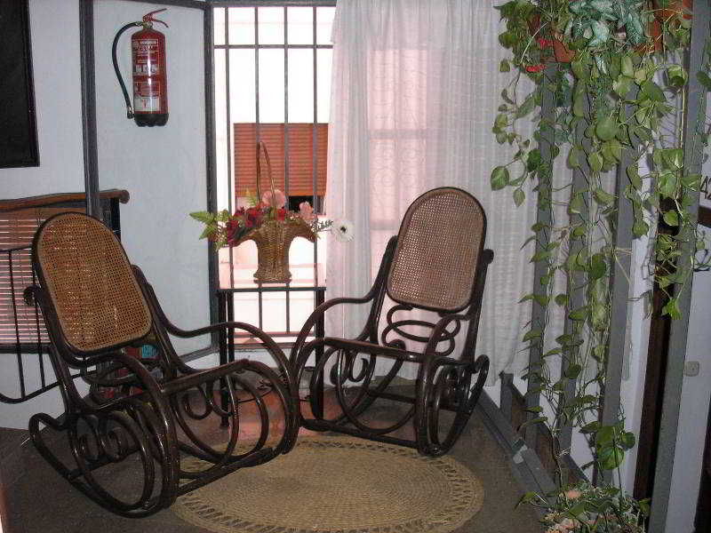 Hostal Colon 3