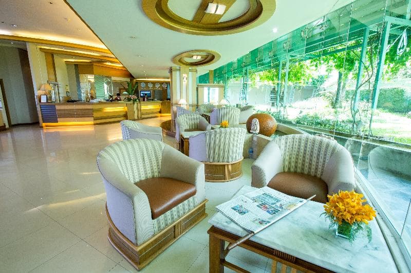 Asia Airport 4
