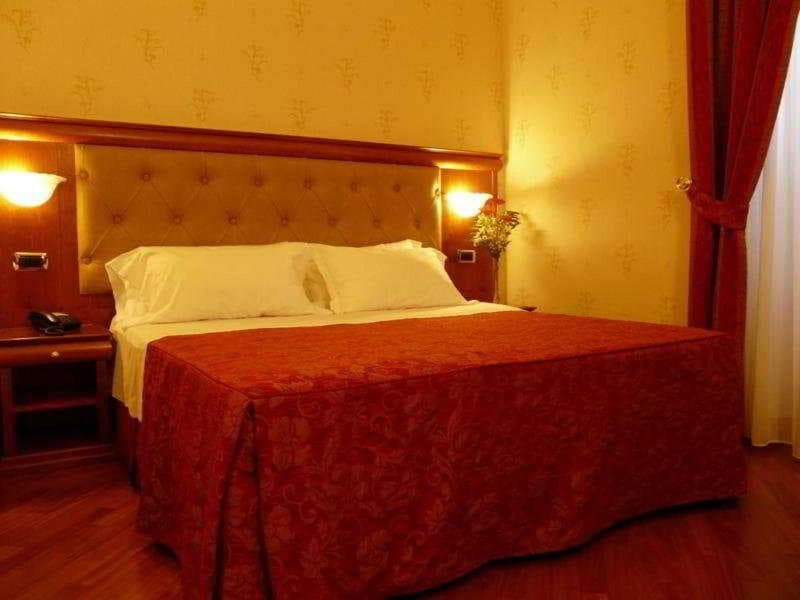 Hotel Serena 5